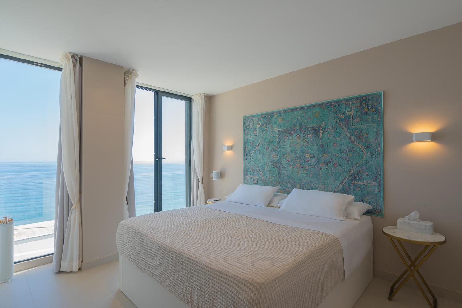 Private 250Sqm Garden Duplex, Jacuzzi, Cinema, Sea View Escape Lägenhet Torremolinos Exteriör bild